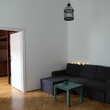 Bpm-w8 Apartment *