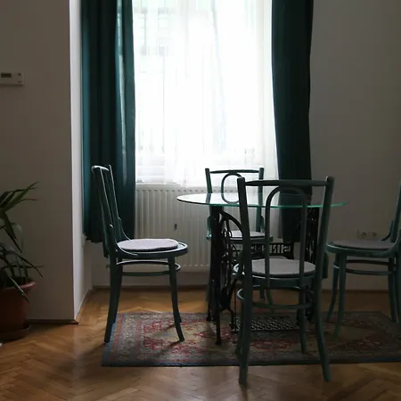 Bpm-w8 Apartment *